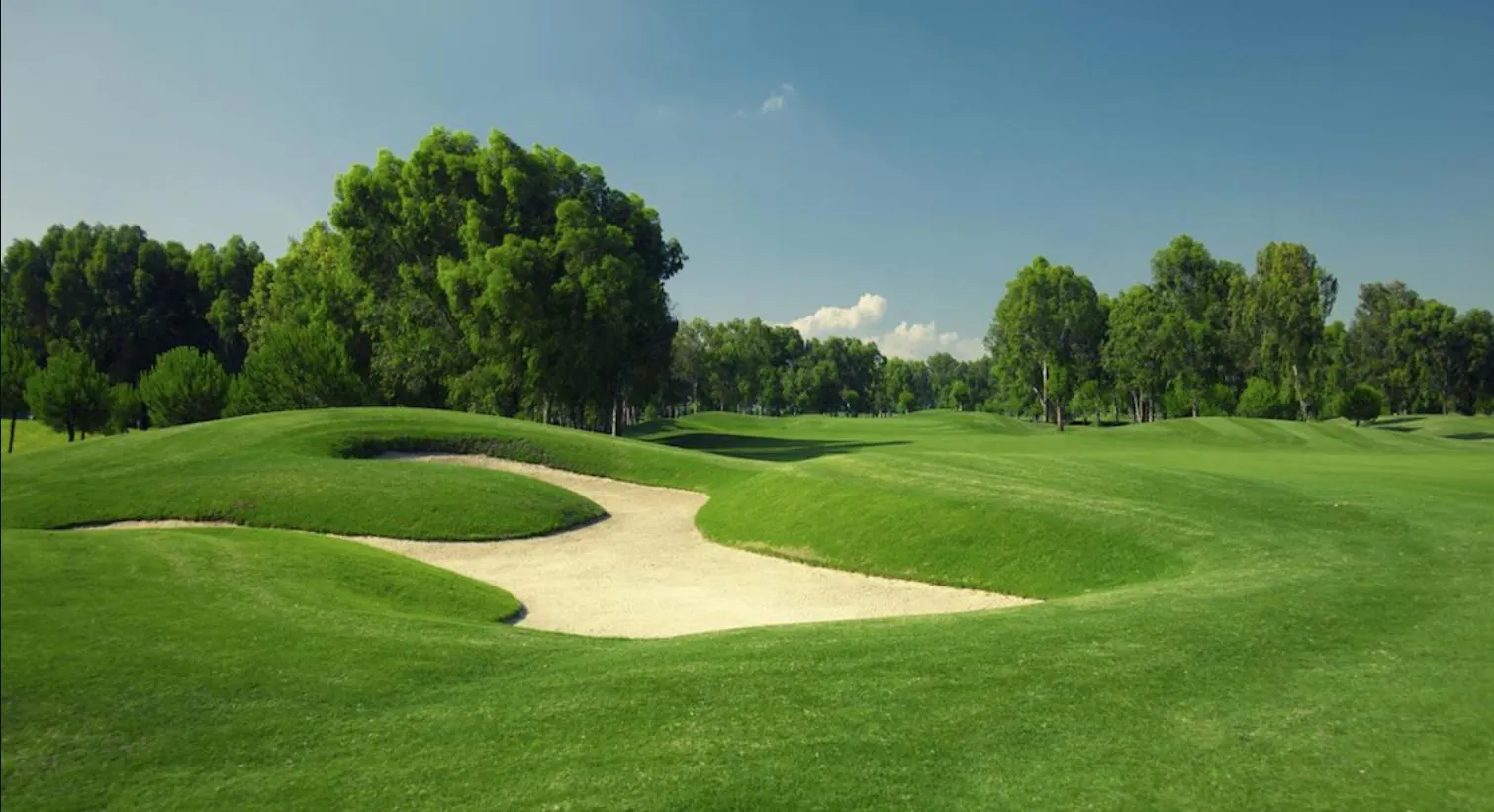 Jaypee Greens golf course